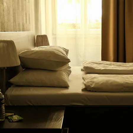 Spálená Hotel