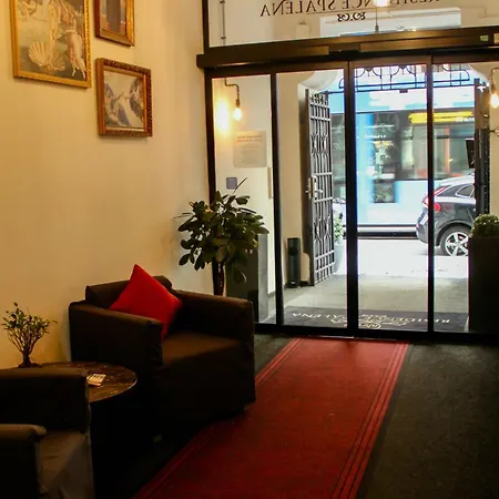 Hotel Spálená 4*